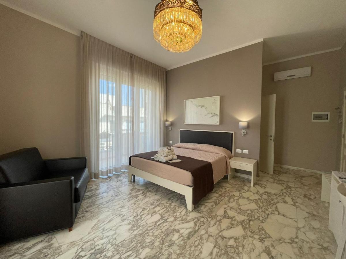 Faro Bianco Gallipoli - Suites & Apartments Exterior foto