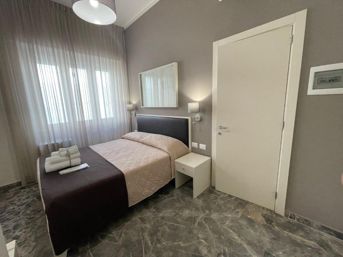 Faro Bianco Gallipoli - Suites & Apartments Exterior foto