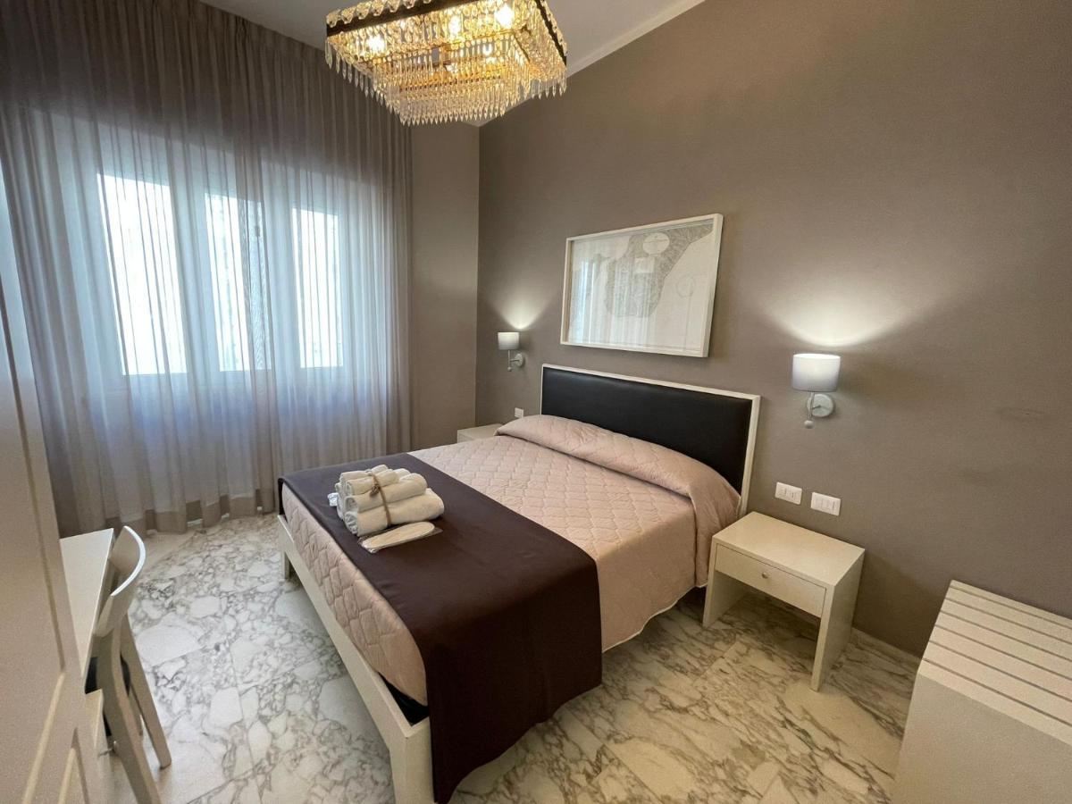 Faro Bianco Gallipoli - Suites & Apartments Exterior foto