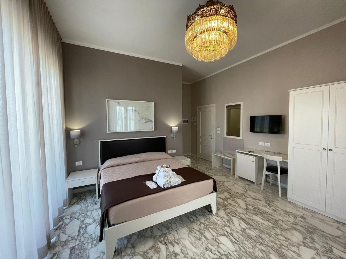 Faro Bianco Gallipoli - Suites & Apartments Exterior foto